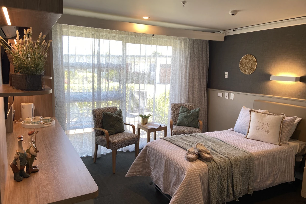 papamoa-beach-village-care-home-metlifecare-5016