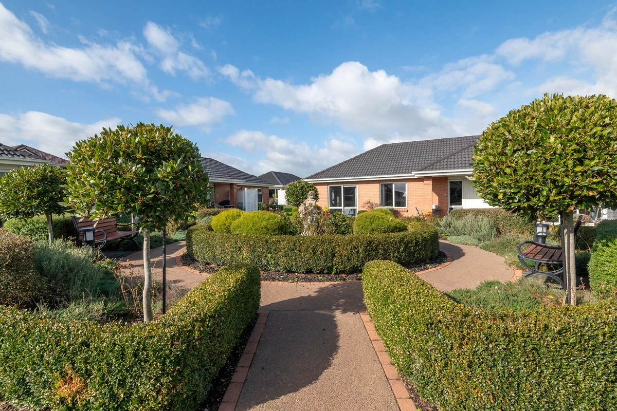 possum-bourne-retirement-village-10950