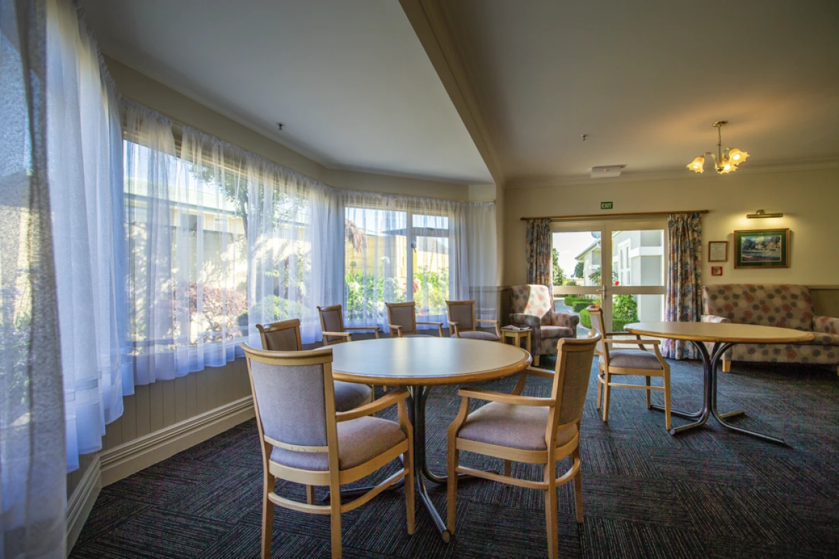 radius-elloughton-gardens-5615