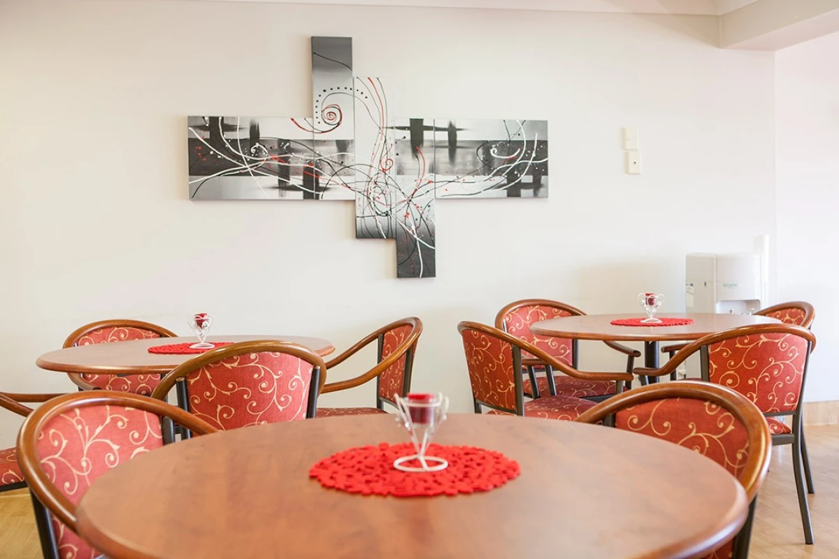 radius-heatherlea-care-centre-3078