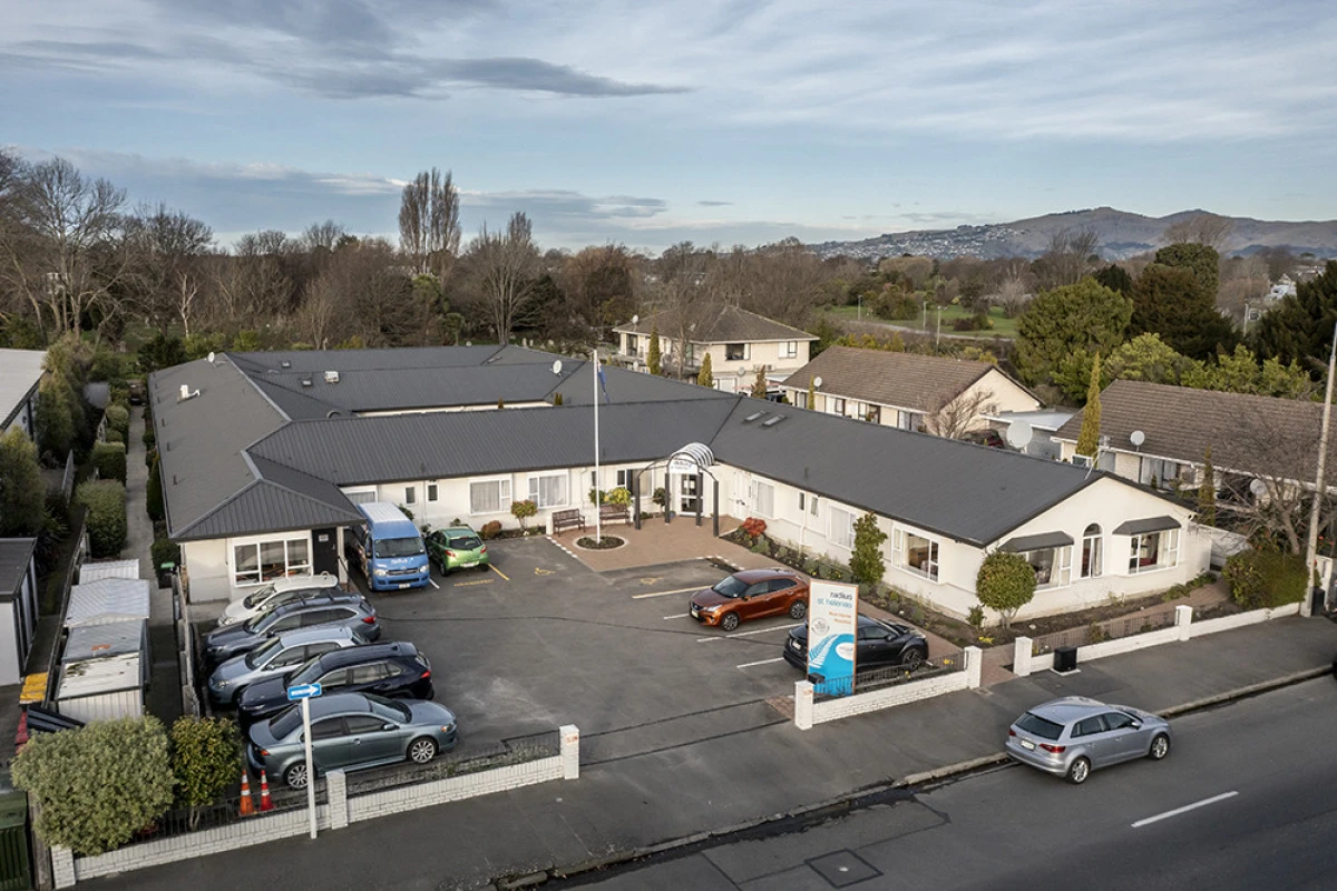 radius-st-helenas-6082