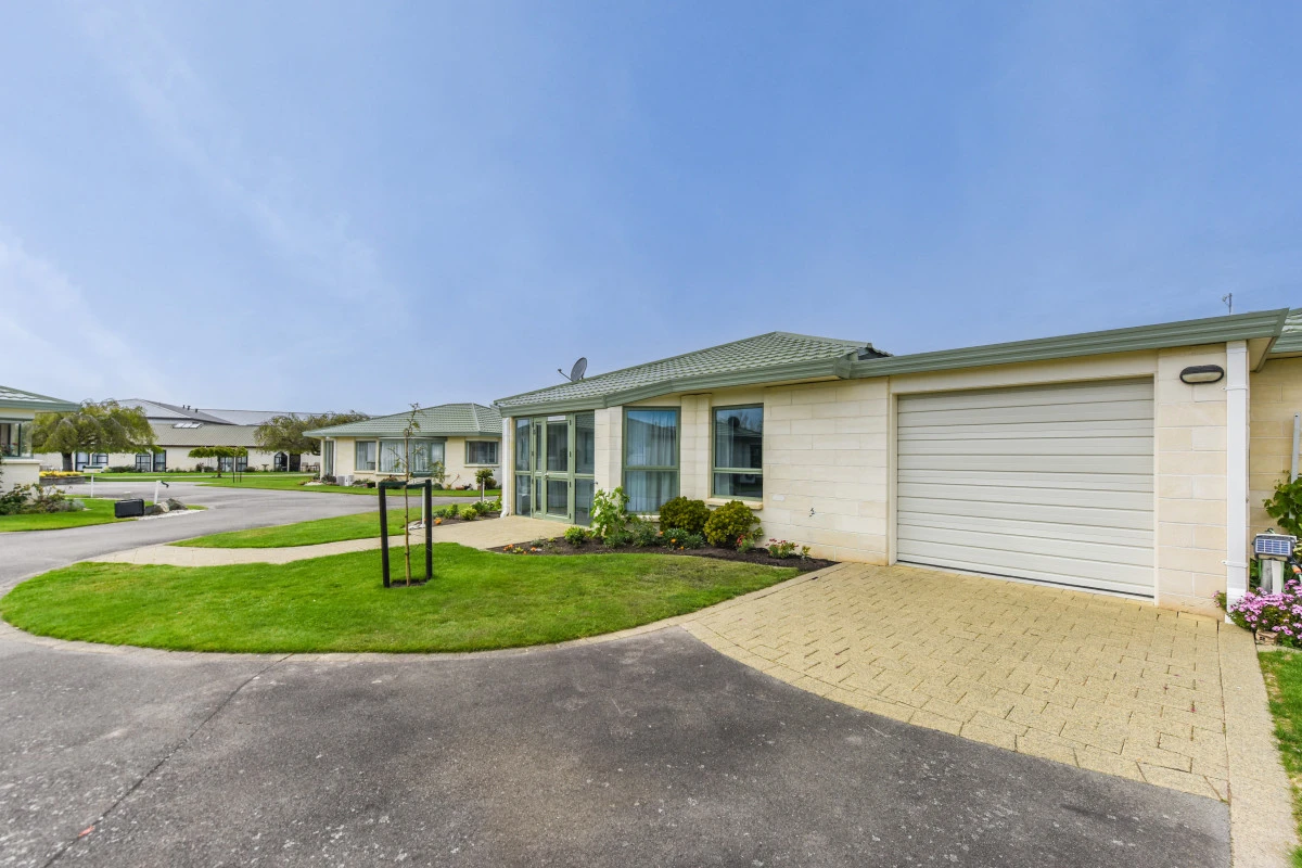 redwood-retirement-village-13582