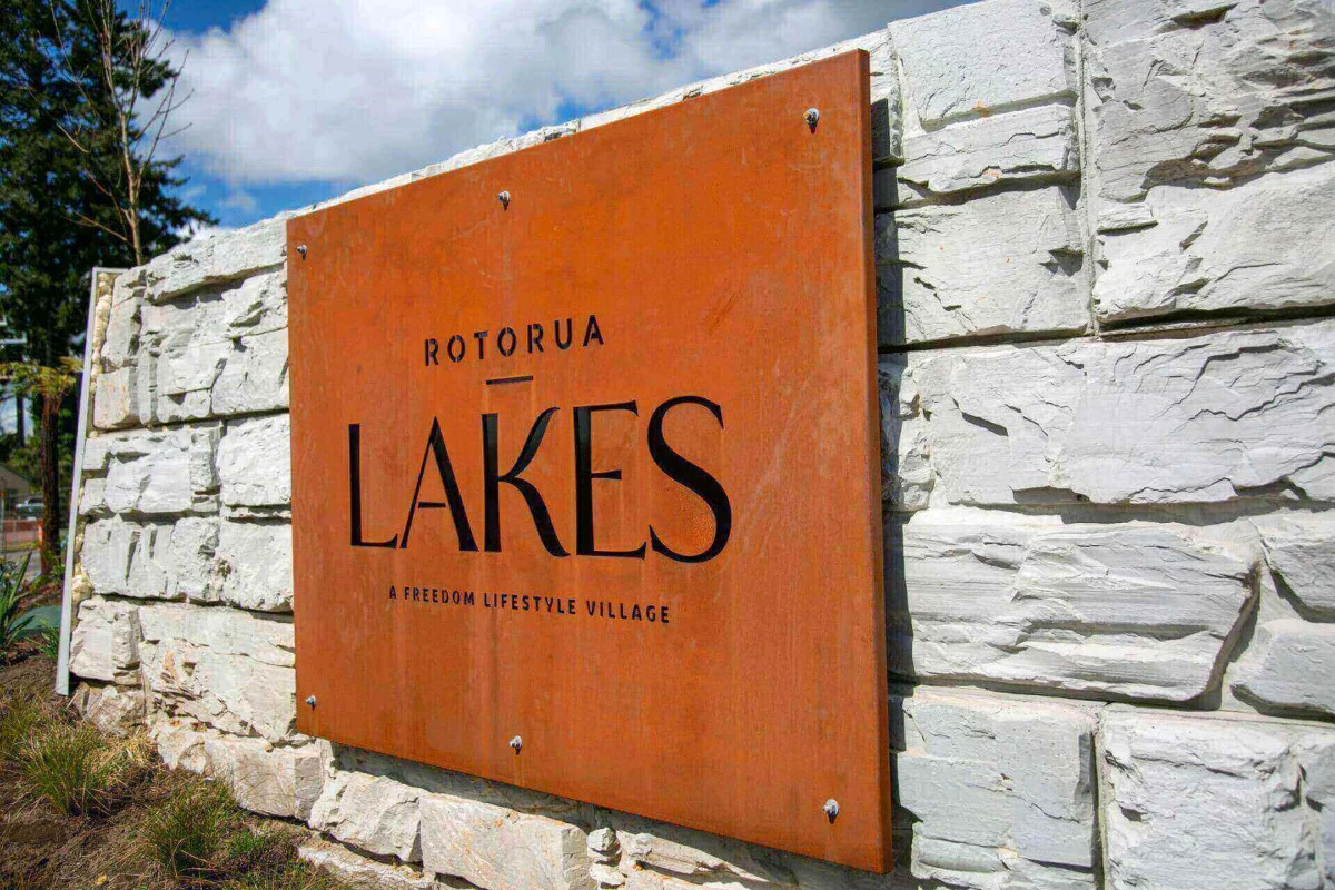 rotorua-lakes-7839