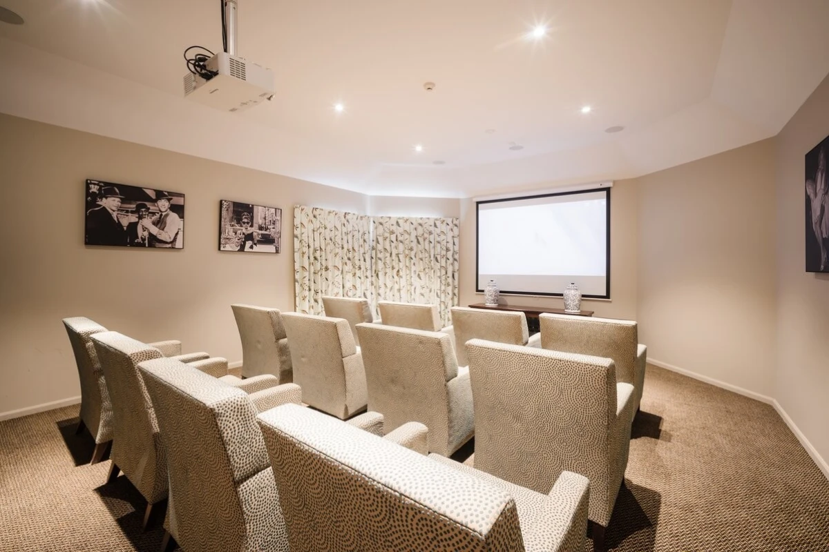 rowena-jackson-retirement-village-6744