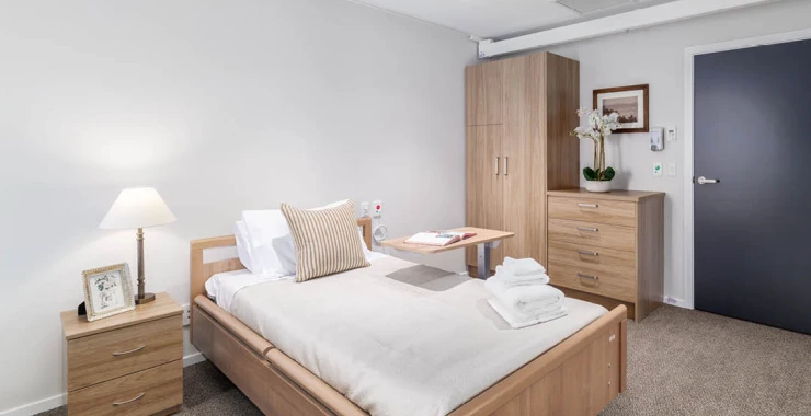 ryman-kevin-hickman-retirement-village-care-home-room-1974