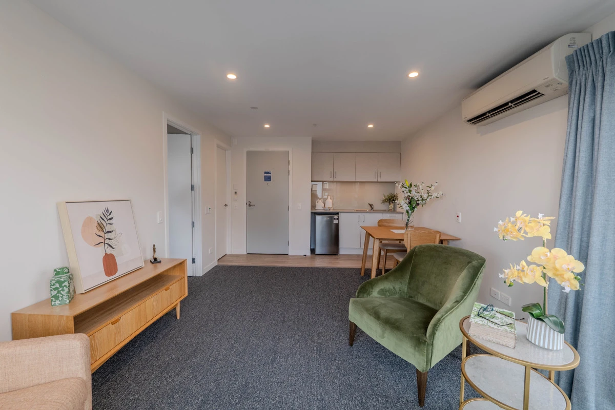 somervale-village-care-home-metlifecare-5598