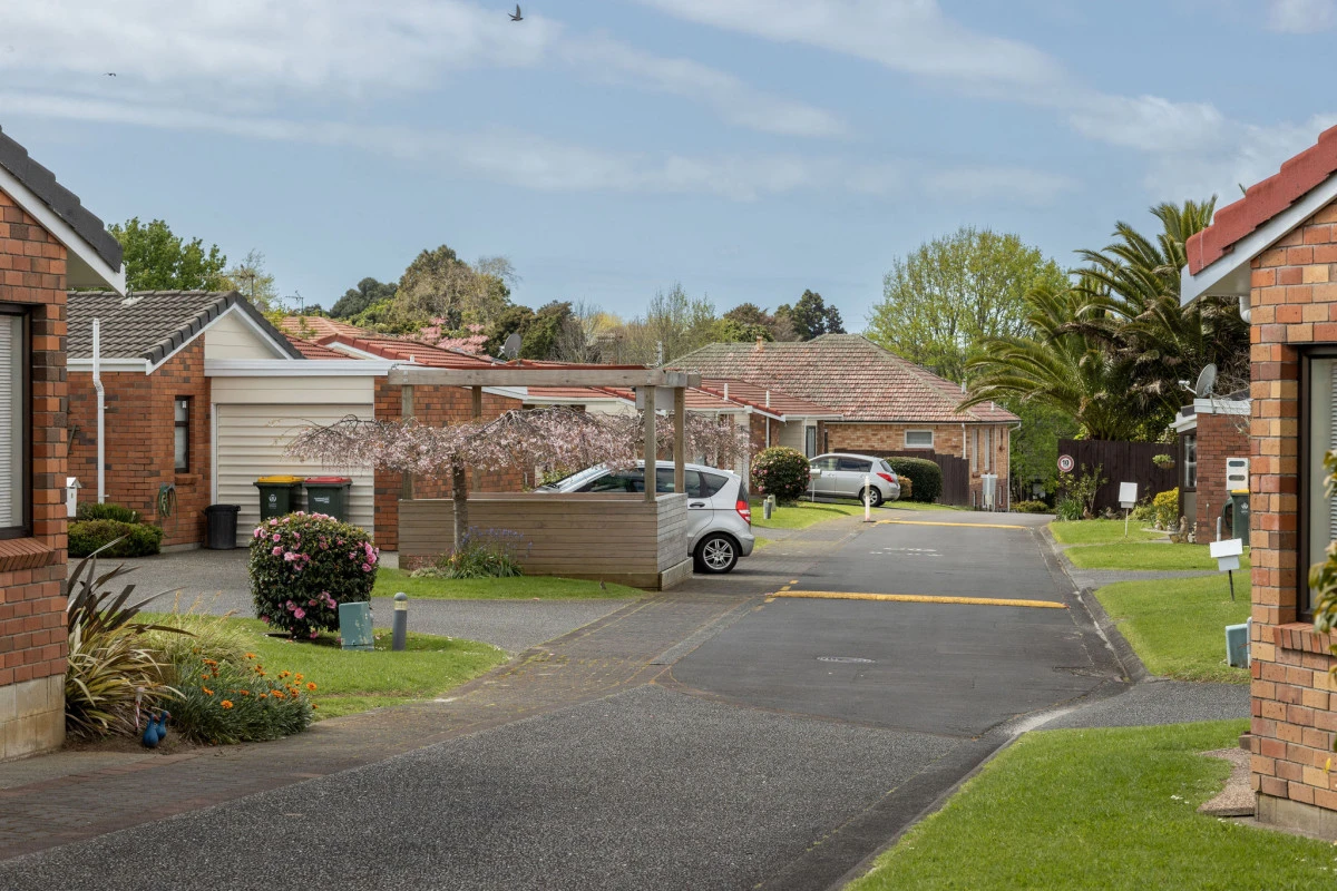 st-johns-retirement-village-11635