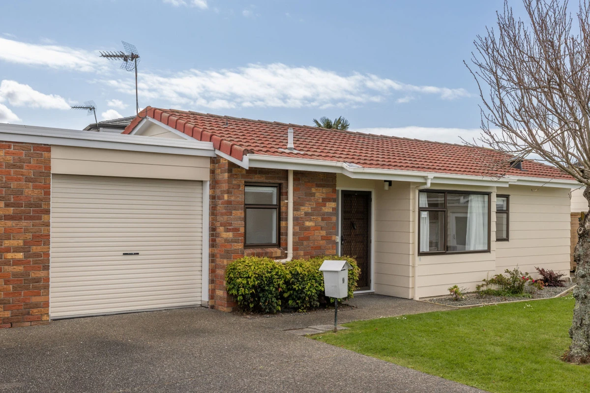 st-johns-retirement-village-11637