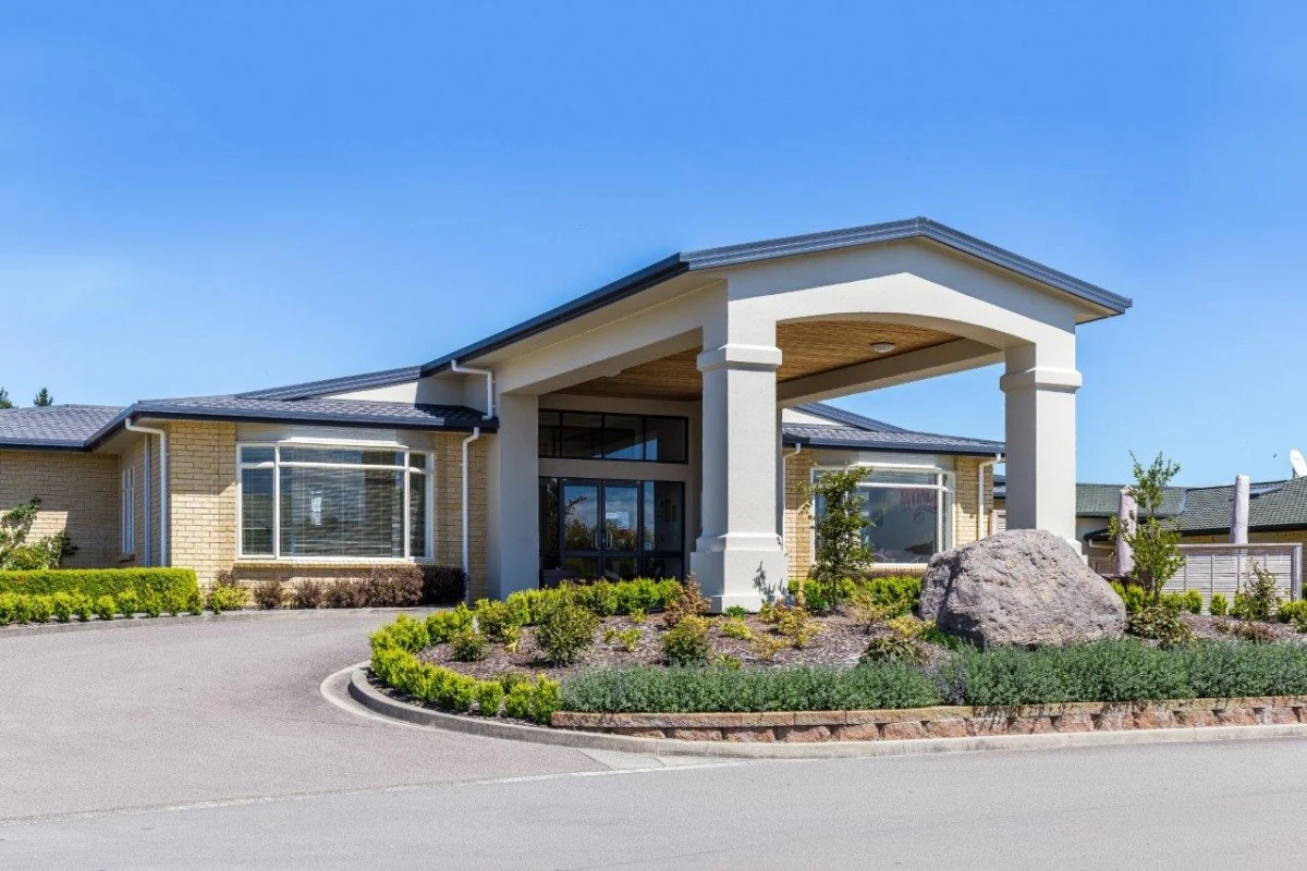 summerset-by-the-lake-taupo-10