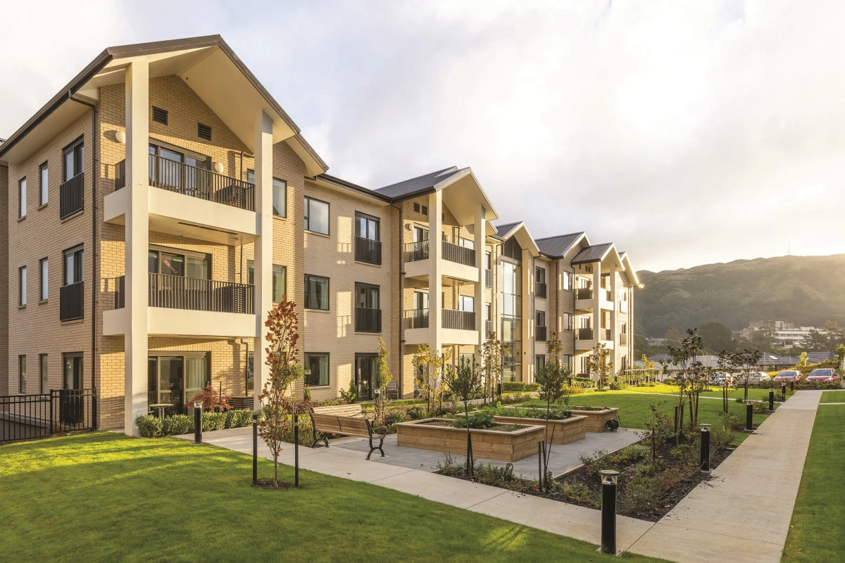 summerset-on-the-landing-5156