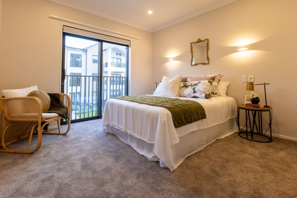 summerset-on-the-landing-7067