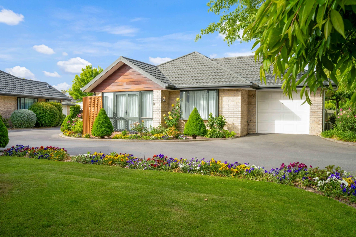 the-oaks-retirement-village-13708