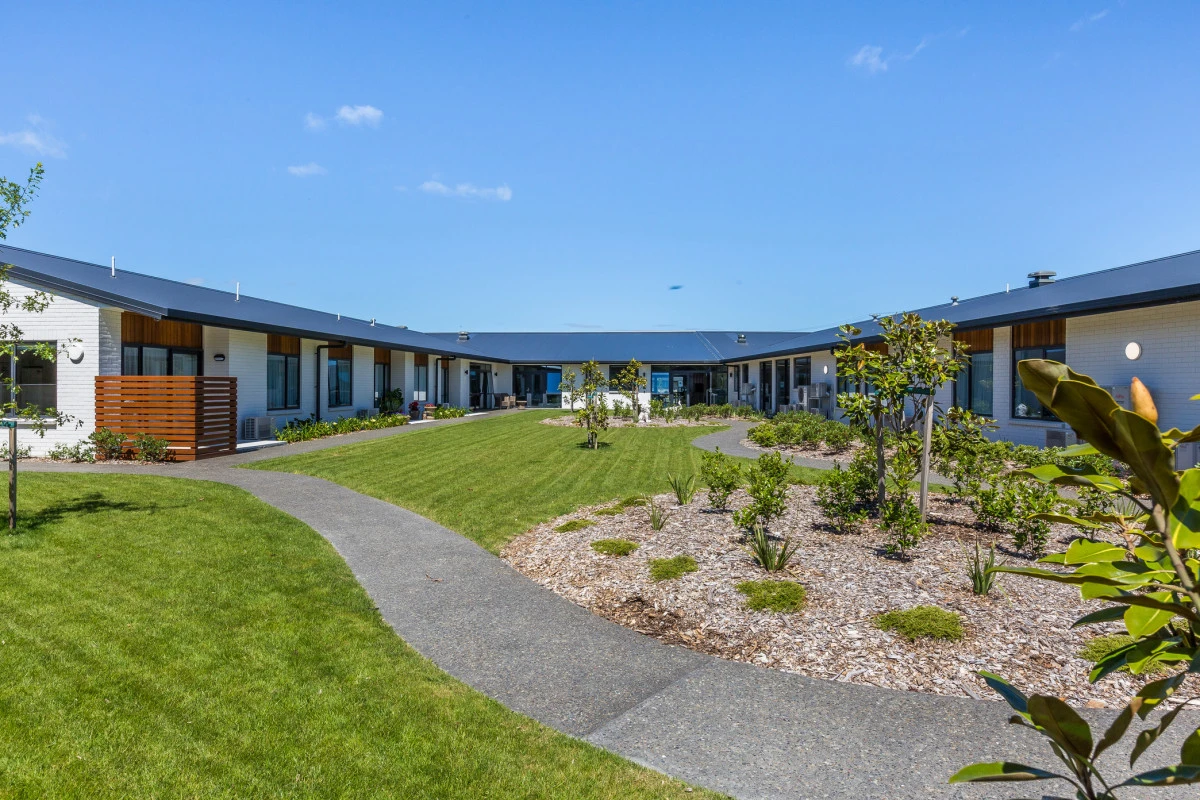 willowbank-care-home-5076