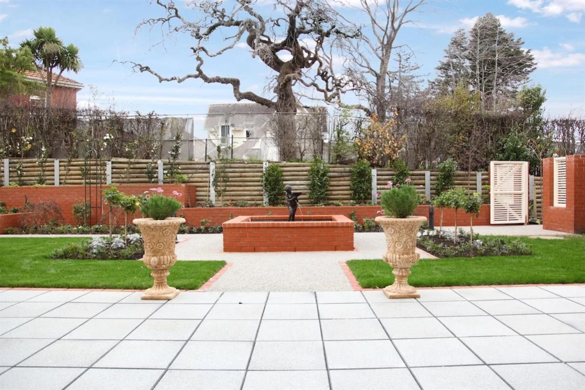 yvette-williams-retirement-village-care-home-1