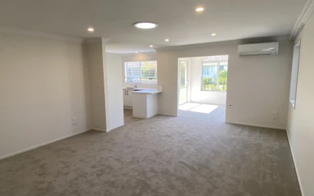 bayswater-village-metlifecare-beautiful-villa-surrounded-by-garden-43110