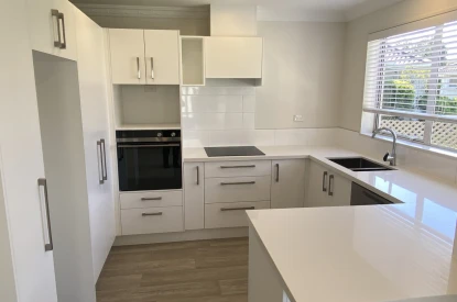 bayswater-village-metlifecare-beautiful-villa-surrounded-by-garden-43112