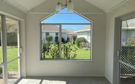 bayswater-village-metlifecare-beautiful-villa-surrounded-by-garden-43113