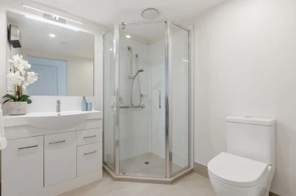 bayswater-village-metlifecare-stunning-apartment-with-balcony-views-48019