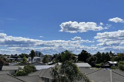 bayswater-village-metlifecare-stunning-apartment-with-views-balcony-40563