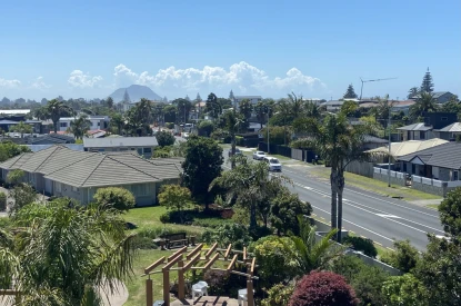 bayswater-village-metlifecare-top-floor-apartment-with-mount-views-45045