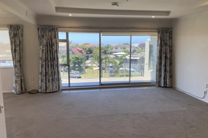 bayswater-village-metlifecare-top-floor-apartment-with-mount-views-45046
