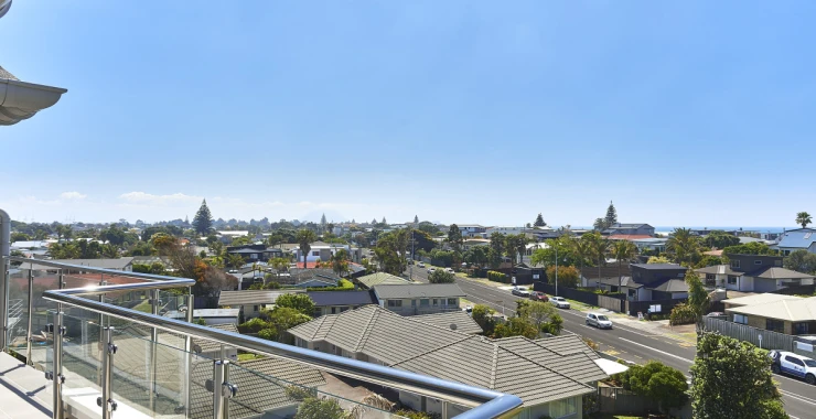 bayswater-village-metlifecare-top-floor-apartment-with-mount-views-47747