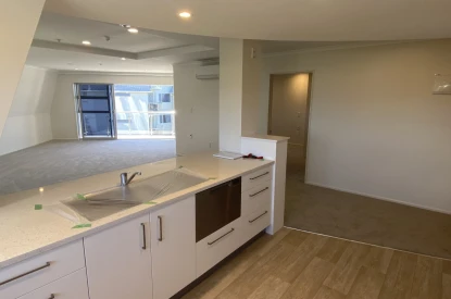 bayswater-village-metlifecare-top-floor-apartment-with-views-45031