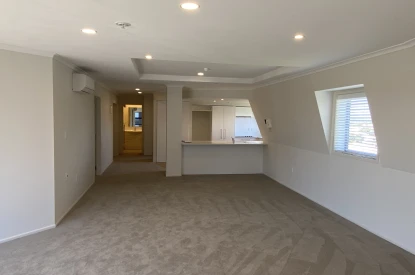 bayswater-village-metlifecare-top-floor-apartment-with-views-45032