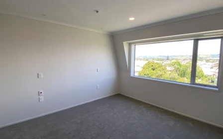 bayswater-village-metlifecare-top-floor-apartment-with-views-45040