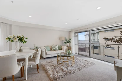 bayswater-village-metlifecare-top-floor-apartment-with-views-copy-47736