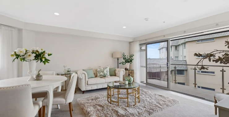 bayswater-village-metlifecare-top-floor-apartment-with-views-copy-47736