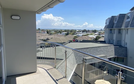 bayswater-village-metlifecare-top-floor-apartment-with-views-copy-copy-47727