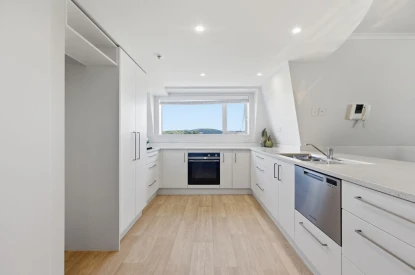 bayswater-village-metlifecare-top-floor-apartment-with-views-copy-copy-47976