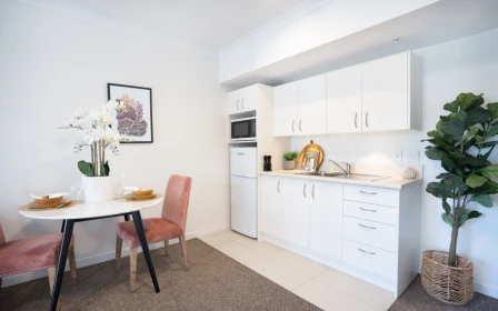 bert-sutcliffe-retirement-village-peaceful-surroundings-41888