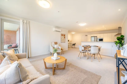 bob-scott-retirement-village-ease-sunshine-39110