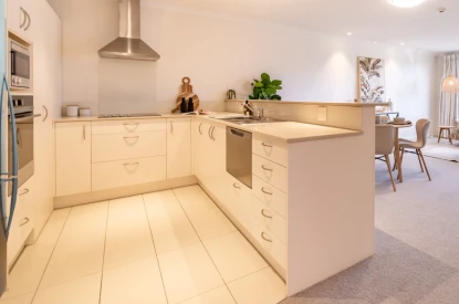 bob-scott-retirement-village-ease-sunshine-39111