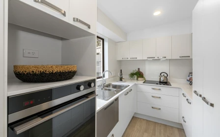 crestwood-village-metlifecare-beautiful-spacious-52744