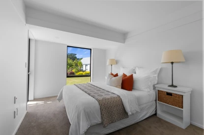 crestwood-village-metlifecare-ground-floor-beauty-46300