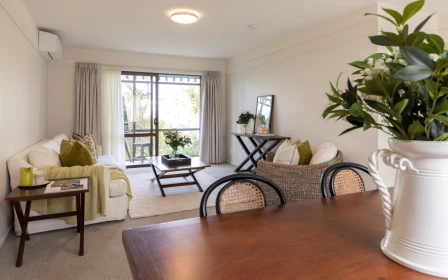 crestwood-village-metlifecare-spacious-refurbished-46256