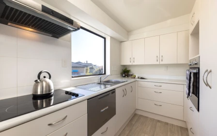 crestwood-village-metlifecare-two-bedroom-unit-with-a-view-46263