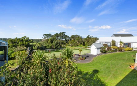 crestwood-village-metlifecare-two-bedroom-unit-with-a-view-and-39962