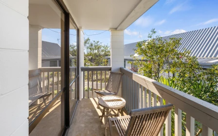 crestwood-village-metlifecare-two-bedroom-unit-with-a-view-and-39963