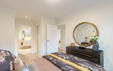 diana-isaac-retirement-village-sunny-haven-45959