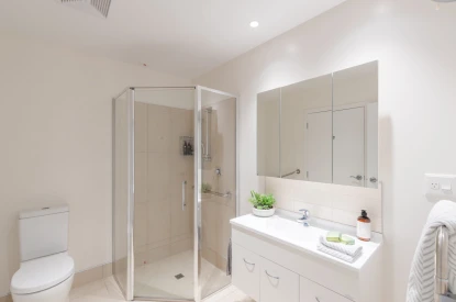 diana-isaac-retirement-village-sunny-haven-45960