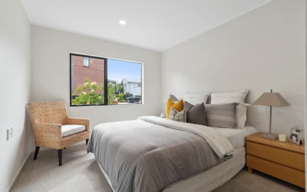 edgewater-village-metlifecare-sunny-north-facing-corner-brick-villa-51849