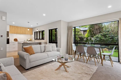 elmswood-village-2-bed-villa-in-private-garden-oasis-50745