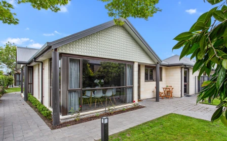 elmswood-village-2-bed-villa-in-private-garden-oasis-50746