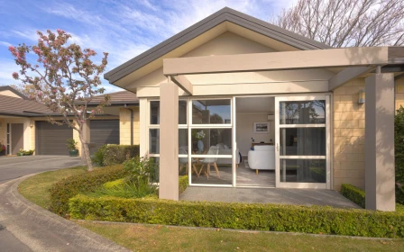 elmswood-village-hidden-gem-villa-available-now-42876