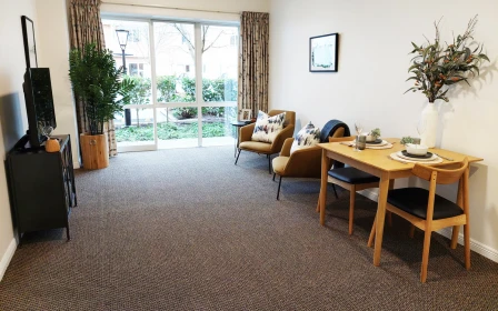 essie-summers-retirement-village-easy-living-43232