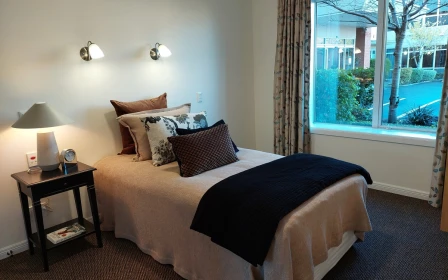 essie-summers-retirement-village-easy-living-43234